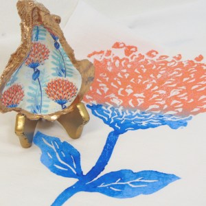 Alternative view of Bloom Peach Oyster Shell Jewelry Bowl (Peach)