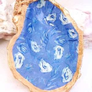 Watercolor Oysters and Fronds Oyster Shell Jewelry Bowl