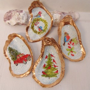 Alternative view of Watercolor Candy Cane Birdie Oyster Shell Jewelry Bowl