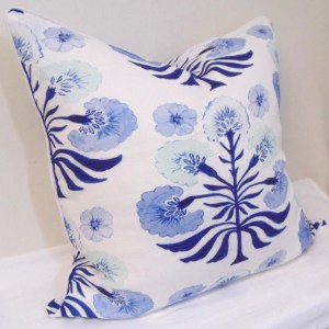 Alternative view of Limited Edition Poppy Love Pillow Cover With Welt