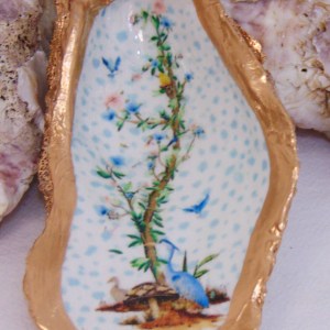 Watercolor Tall Heron Chinoiserie Oyster Shell Jewelry Bowl